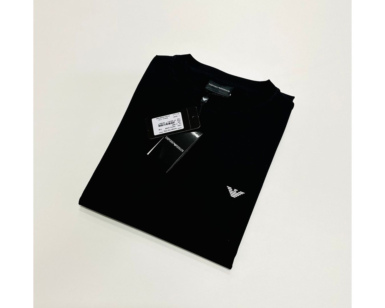 CAMISETA BÁSICA EMPORIO ARMANI