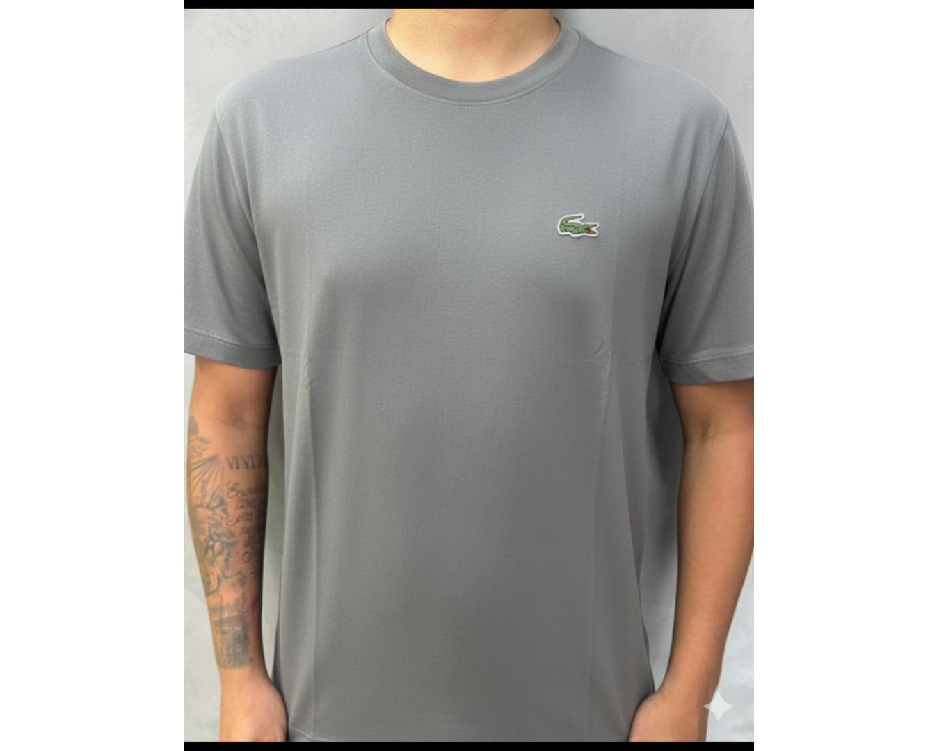 CAMISETA LACOSTE - PLUS SIZE