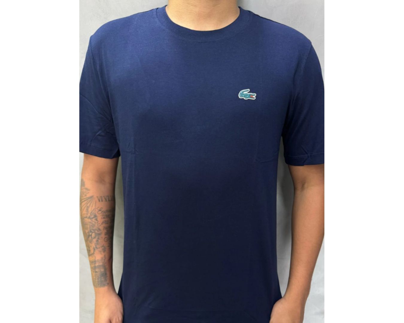 CAMISETA LACOSTE - PLUS SIZE