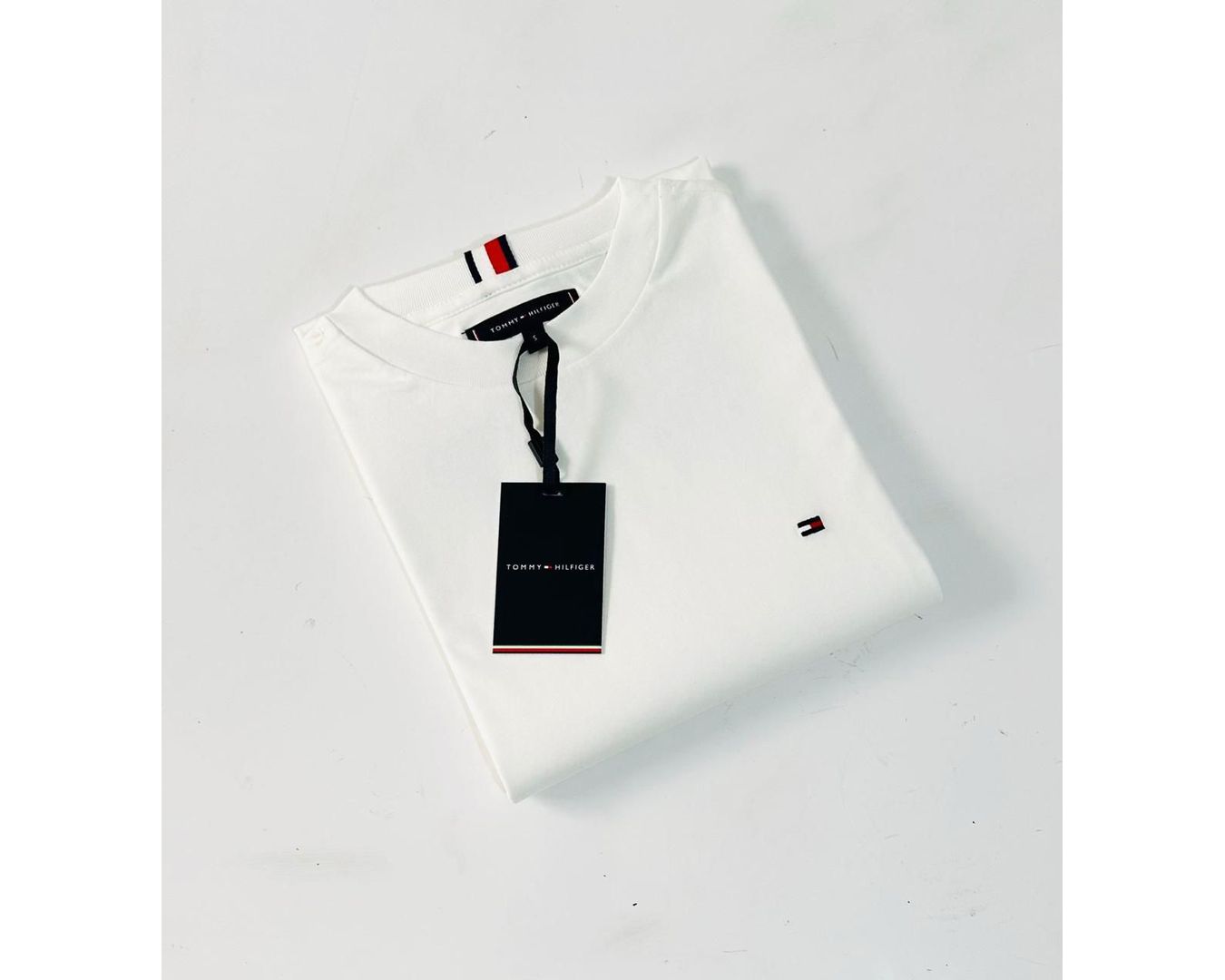 CAMISETA TOMMY HILFIGER 