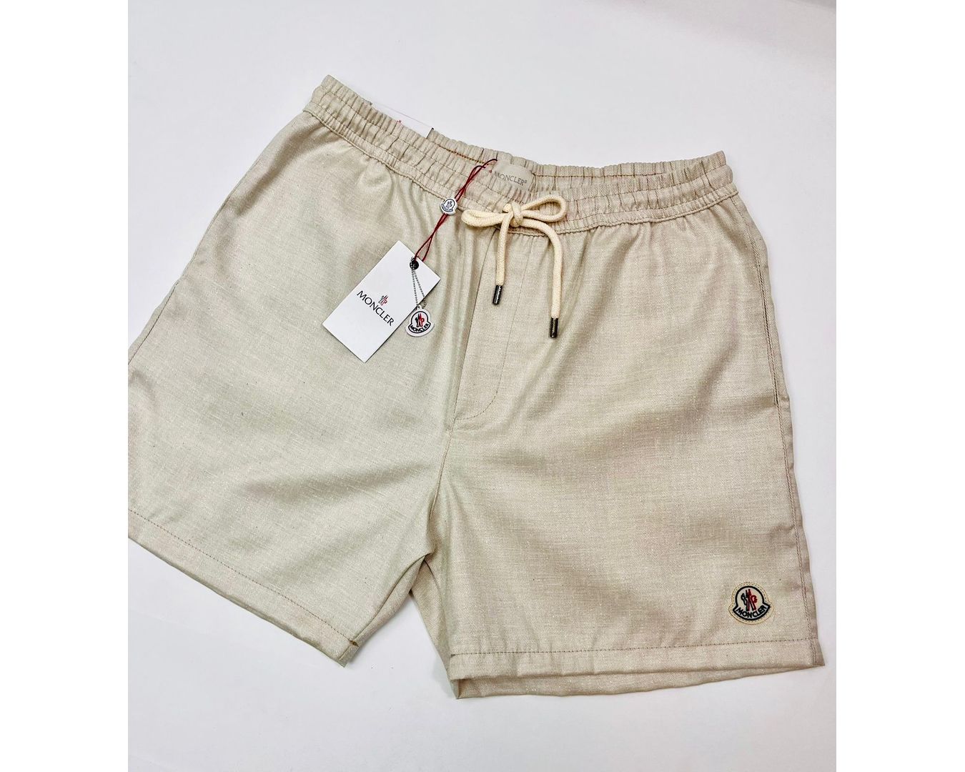 SHORT MONCLER