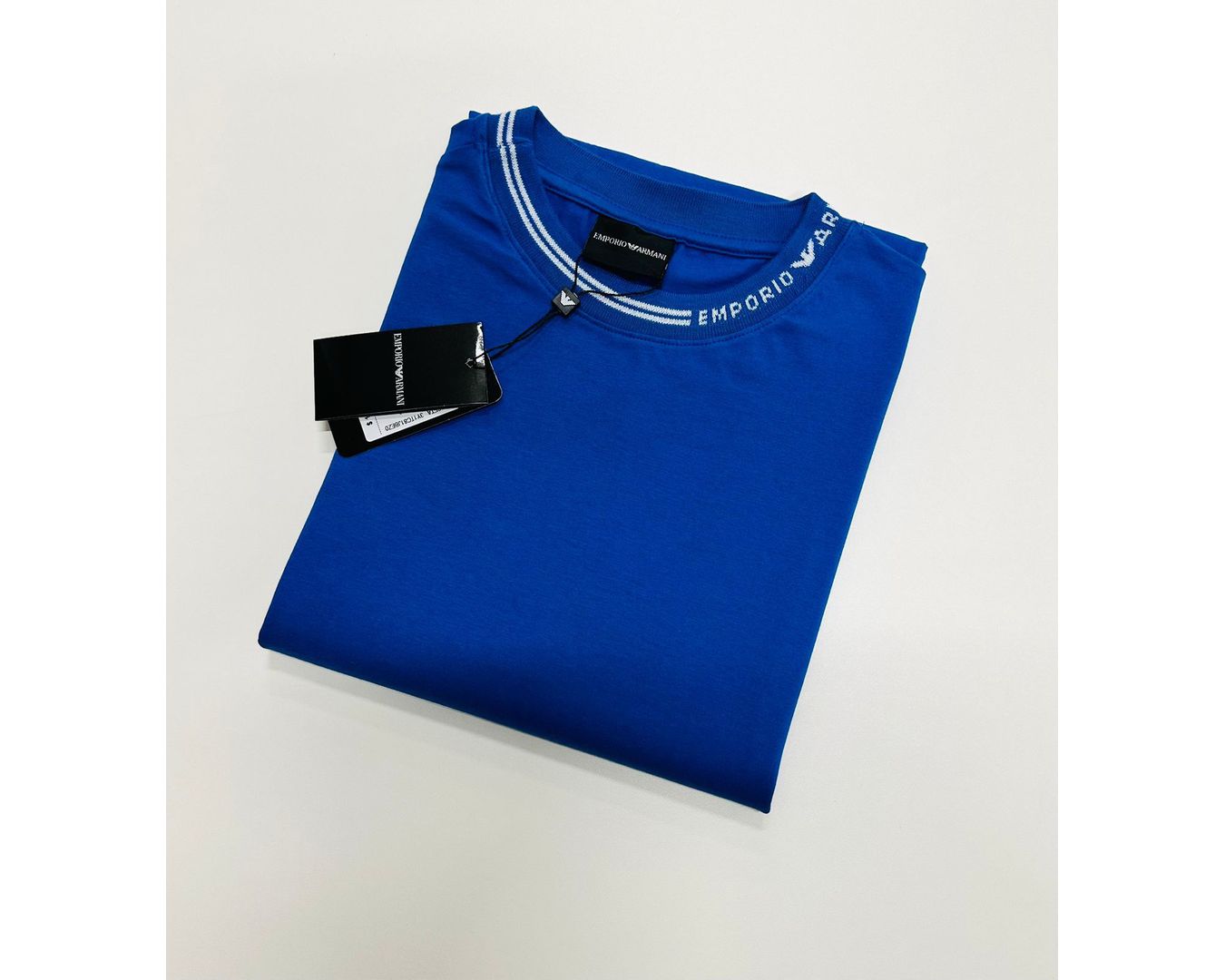 CAMISETA EMPÓRIO ARMANI 