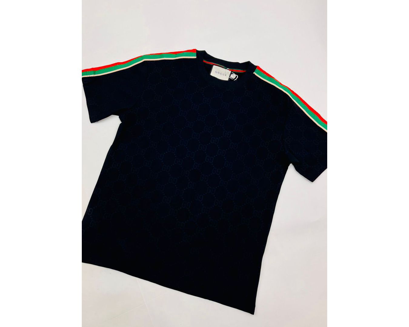 CAMISETA TRICÔ GUCCI - IMPORTADA*