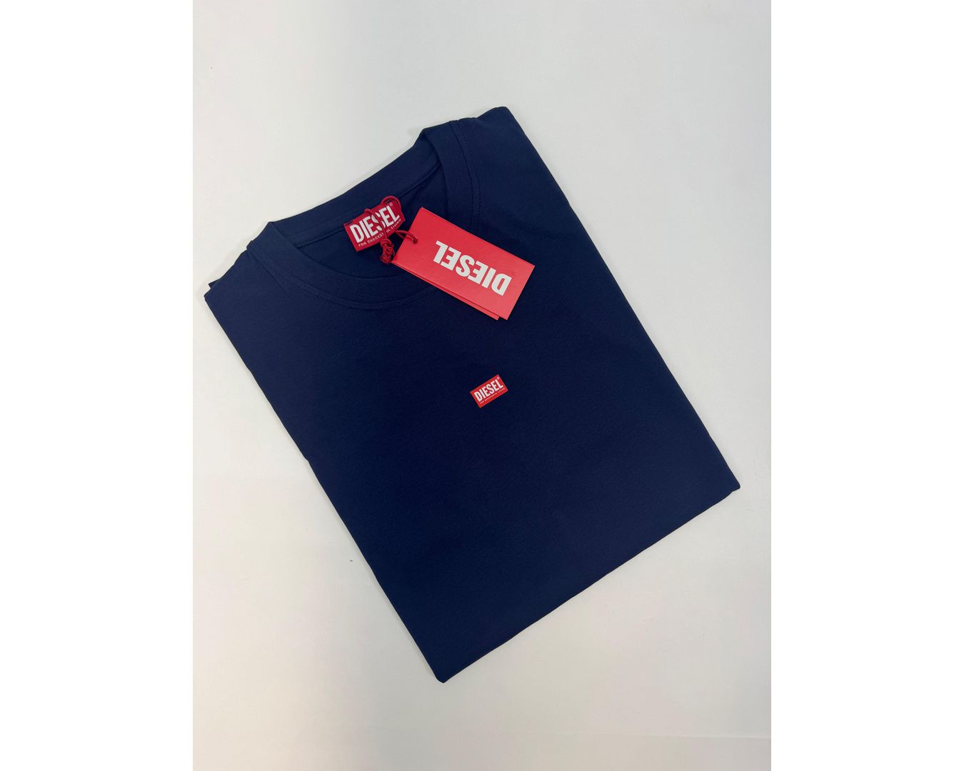 CAMISETA DIESEL - MARINHO