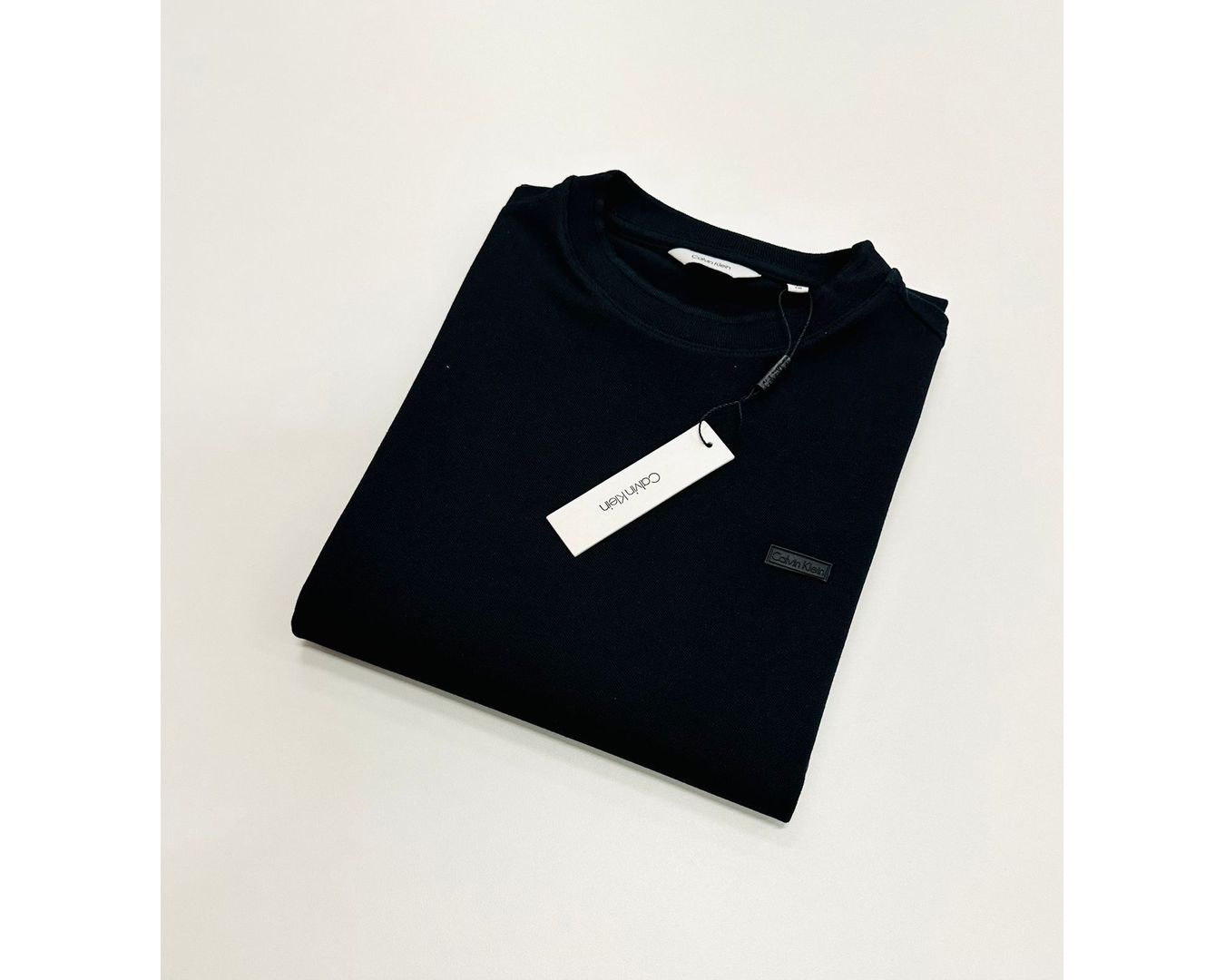 CAMISETA CALVIN KLEIN - PRETO