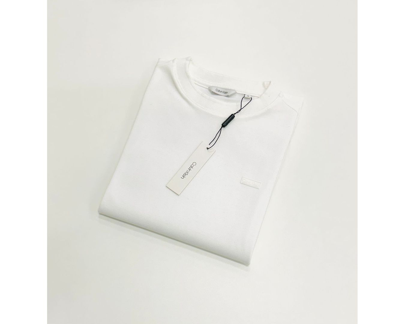 CAMISETA CALVIN KLEIN - BRANCO