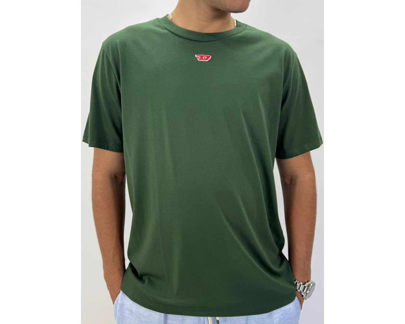 Camiseta Diesel - Verde Militar - Egípcia 