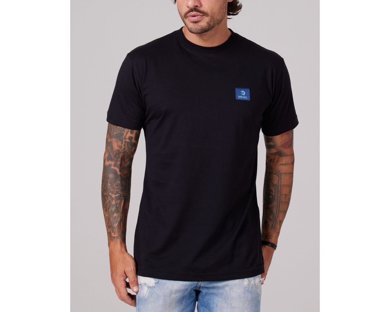 CAMISETA DIESEL - PRETO 