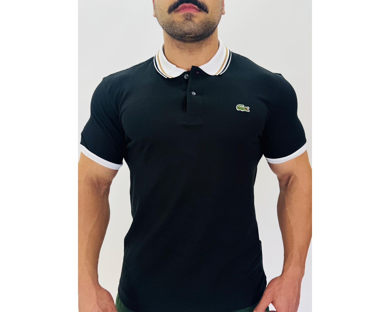 Gola Polo Lacoste Diferenciada Importada -Preta Gola Branca