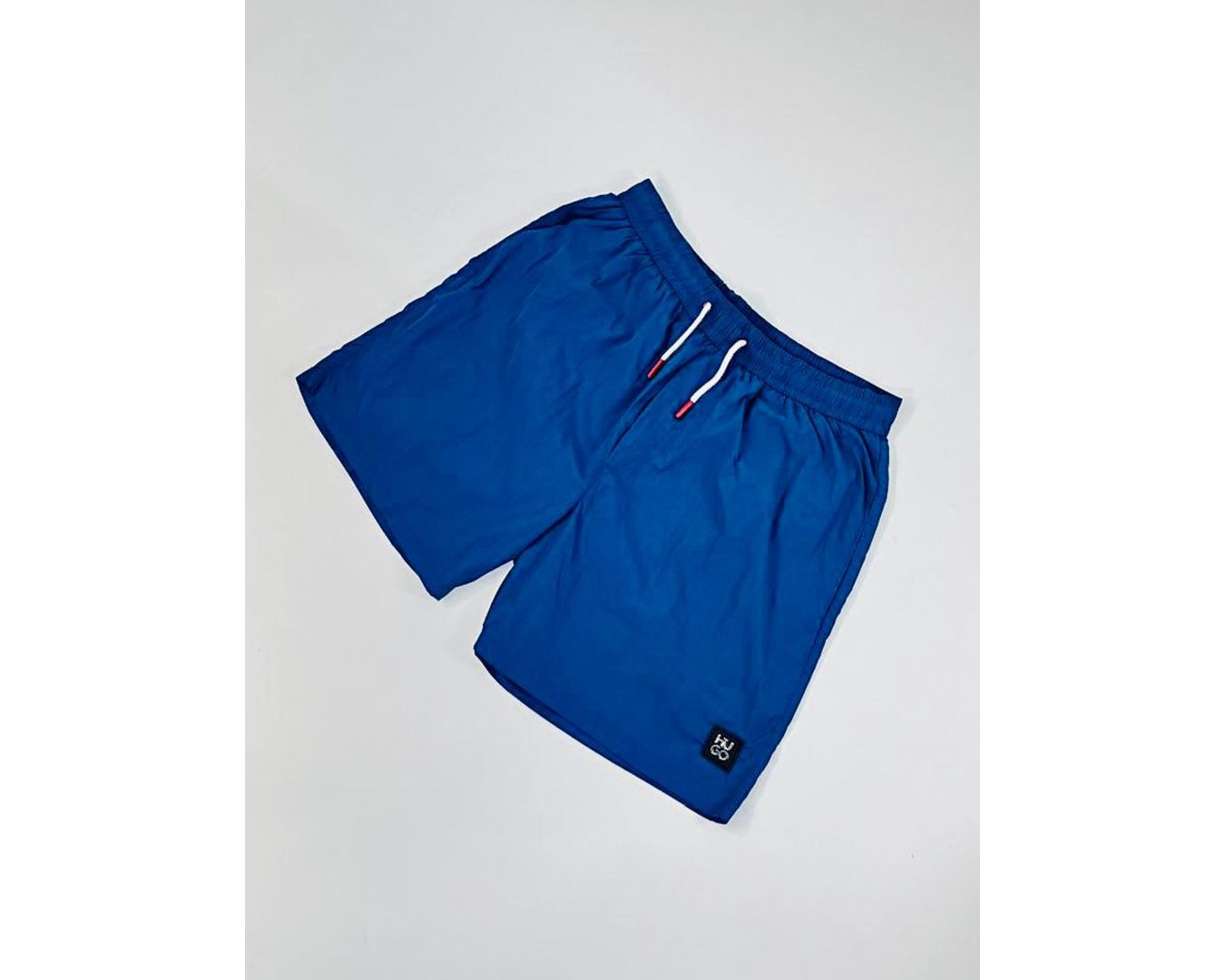 SHORT HUGO BOSS - AZUL CIANO