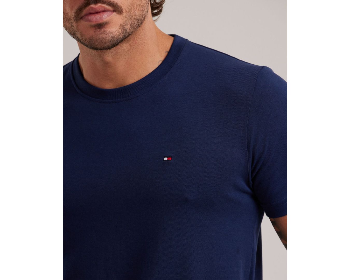 CAMISETA TOMMY HILFIGER - MARINHO 