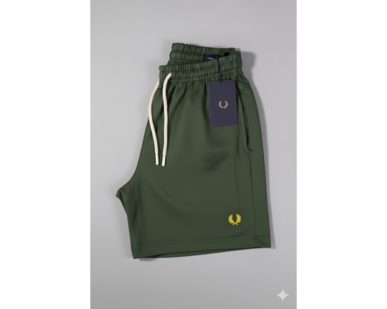 Short Mauricinho Sarja Fred Perry - Verde Militar