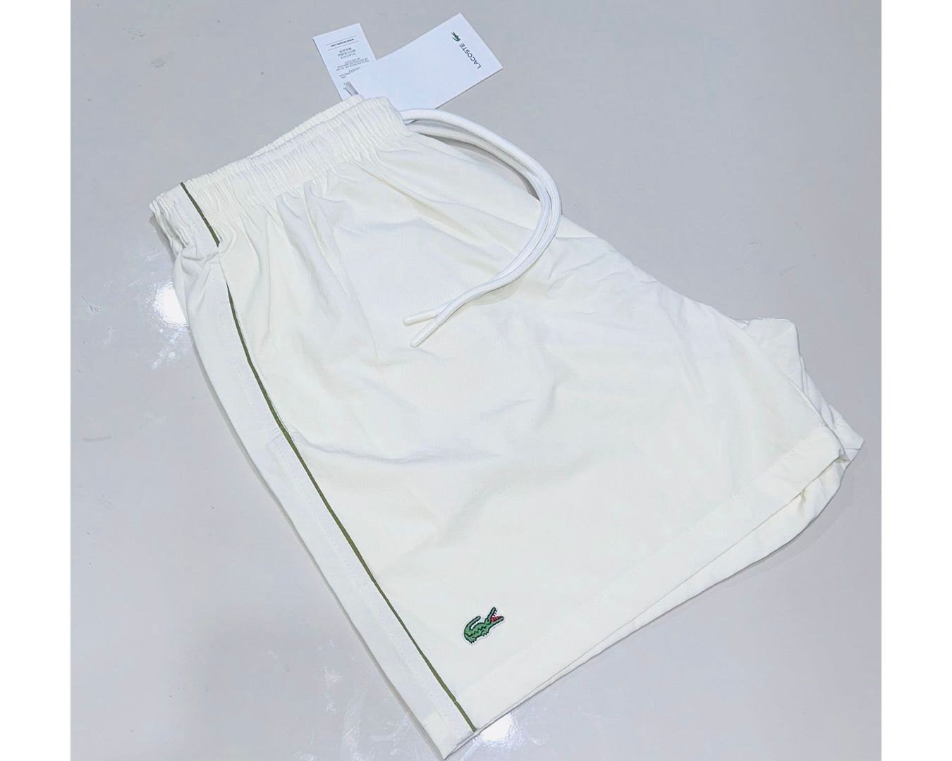 SHORT LACOSTE