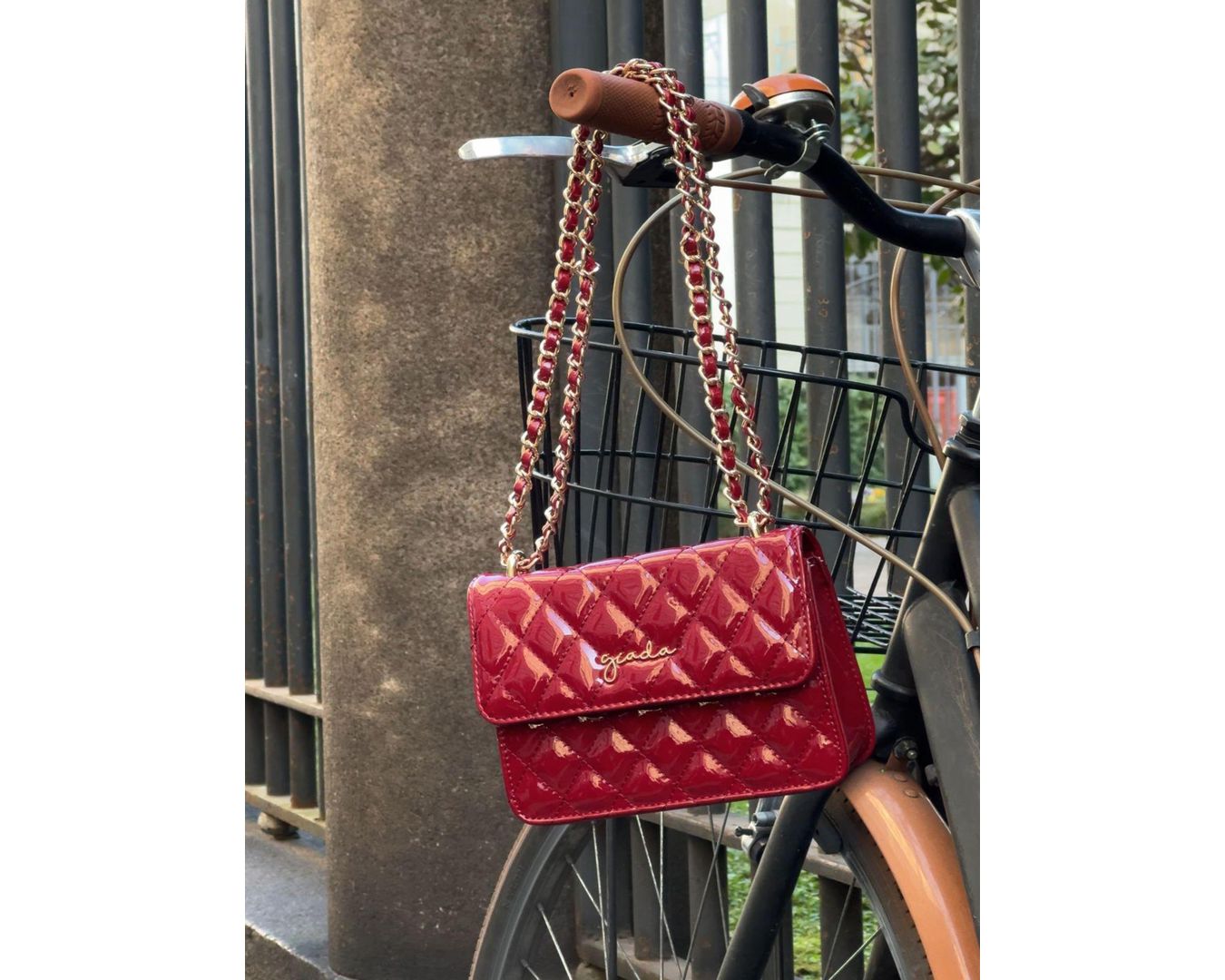 Bolsa Antonia Giada Milano - VINHO