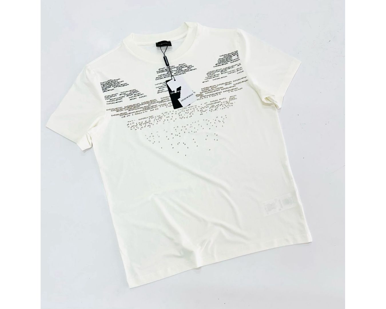 Camiseta Armani - Branca - Egípcia 