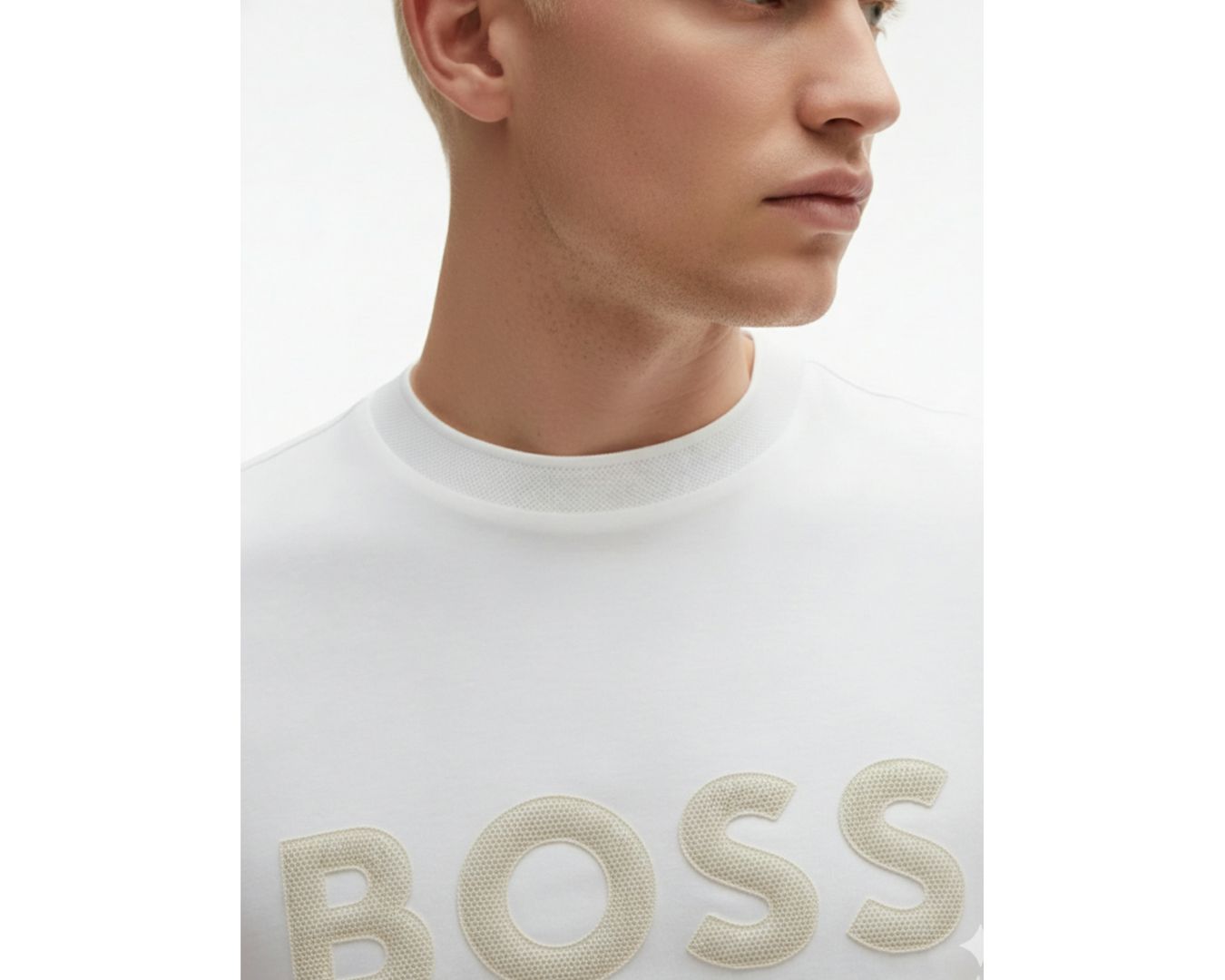 Camiseta Hugo Boss Emborrachada - Branca 
