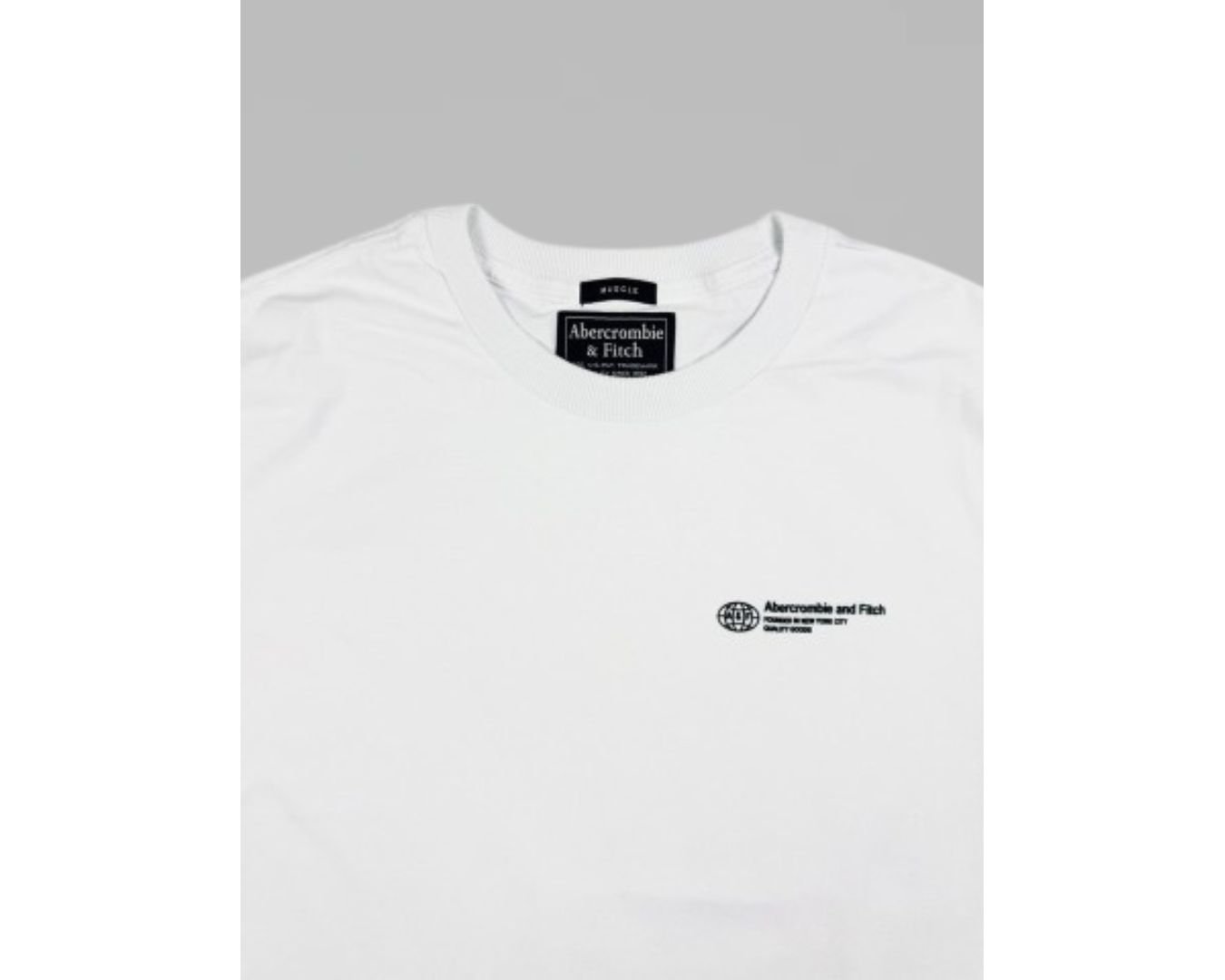 Camiseta Abercrombie - Branco