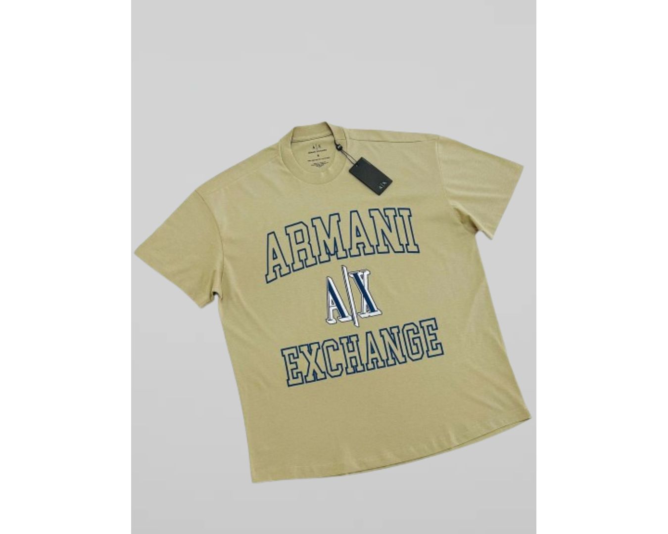Camiseta Armani - Oversized