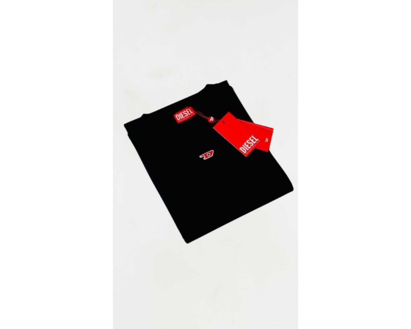 CAMISETA DIESEL - PRETA