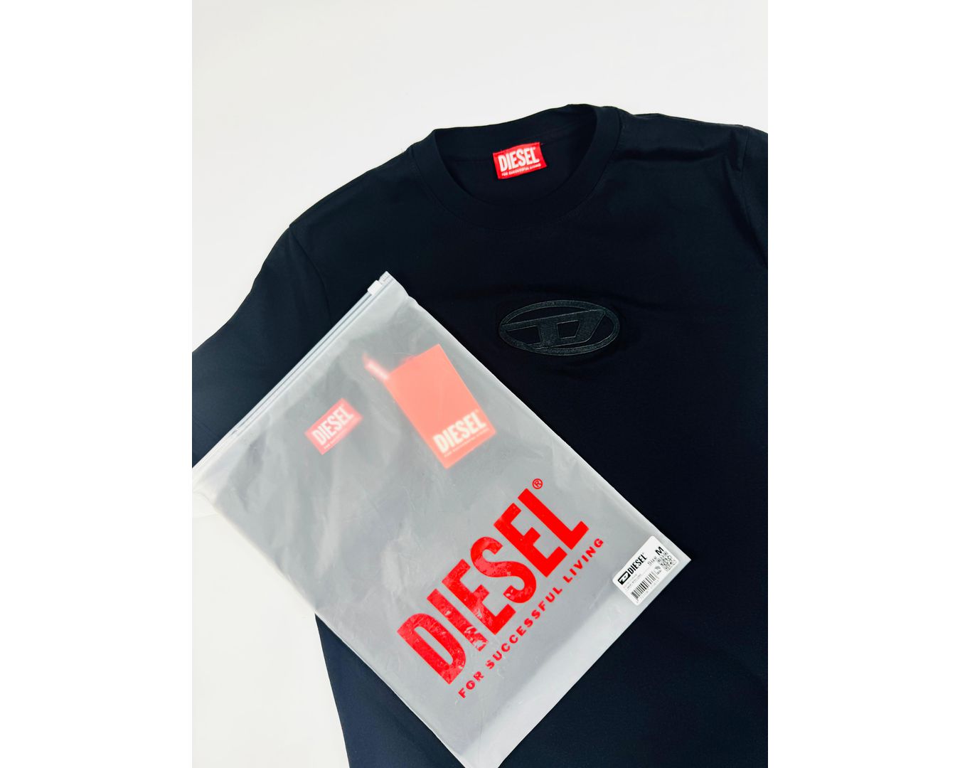 CAMISETA DIESEL COM BAG - PRETA
