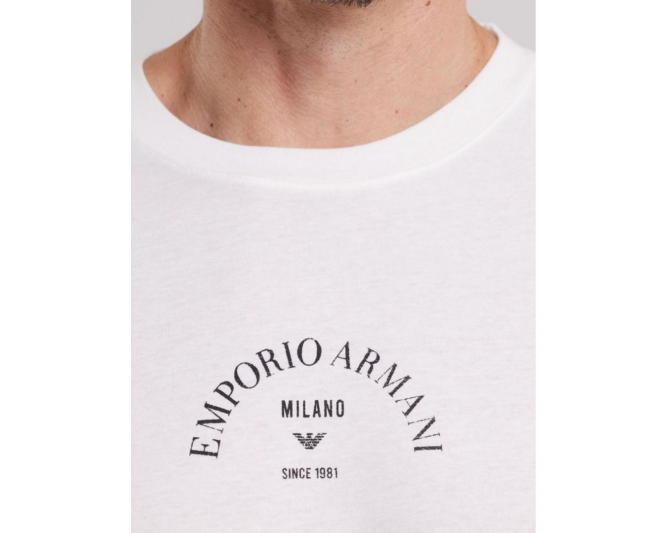 CAMISETA ARMANI - BRANCA 