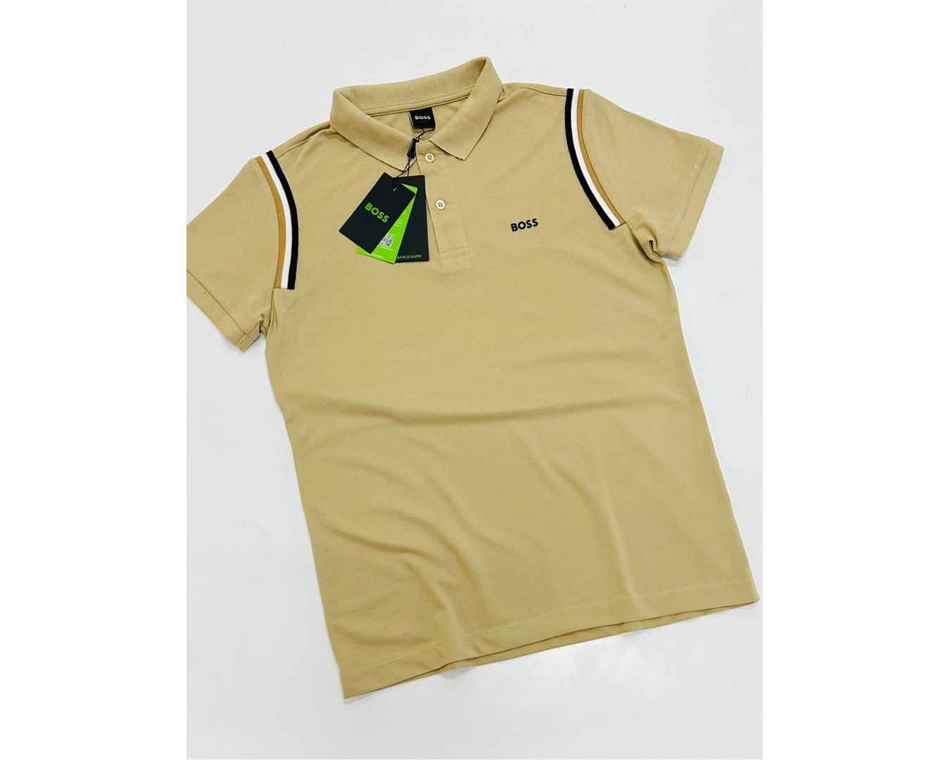 GOLA POLO BOSS DIFERENCIADA NA MANGA - BEGE