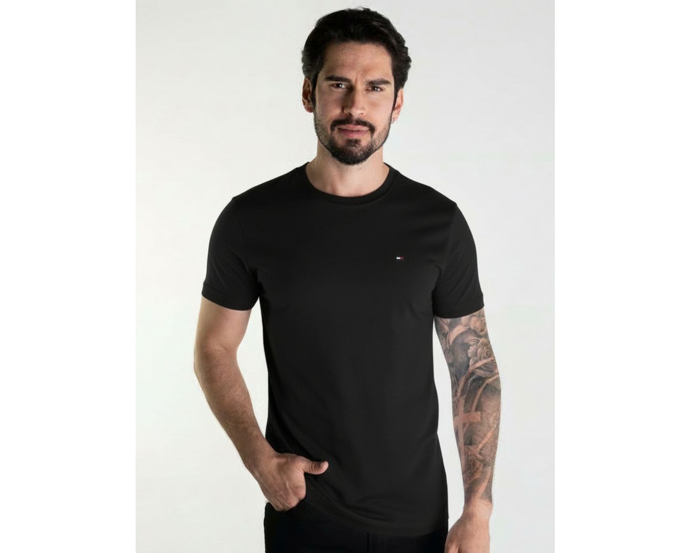 Camiseta Tommy Hilfiger Com Bag - Preto