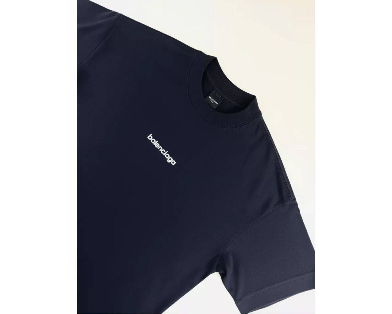 Camiseta Balenciaga Oversized - Marinho - Malhão 