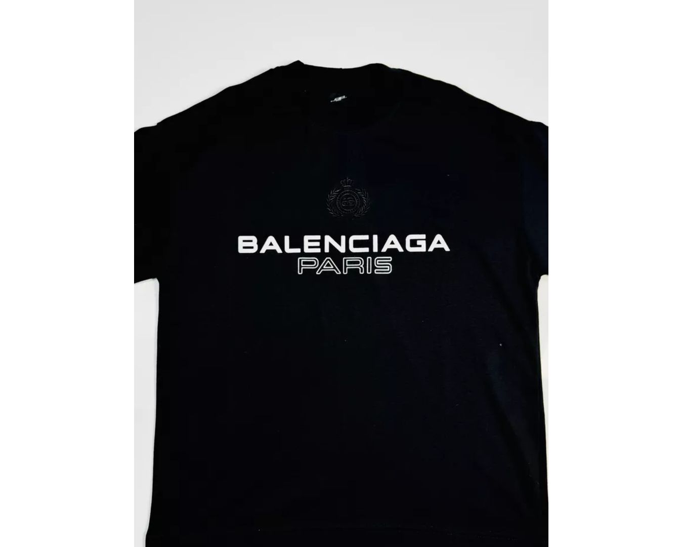 Camiseta Balenciaga Oversized - Preta - Malhão 