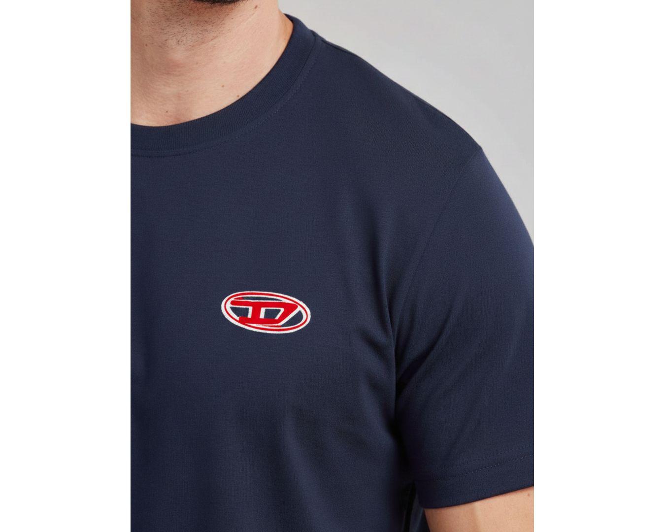 Camiseta Diesel Bordada- Marinho