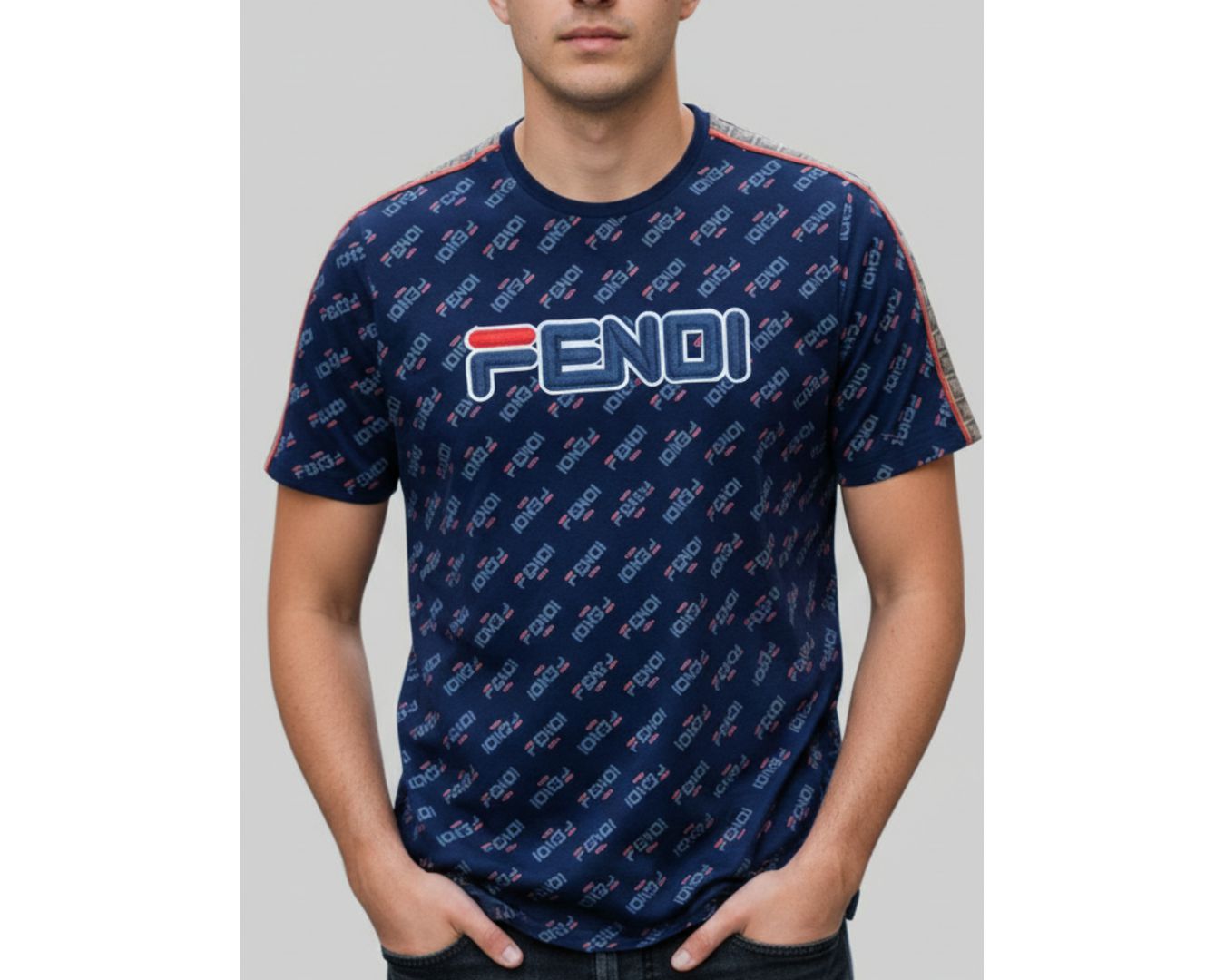 CAMISETA FENDI 