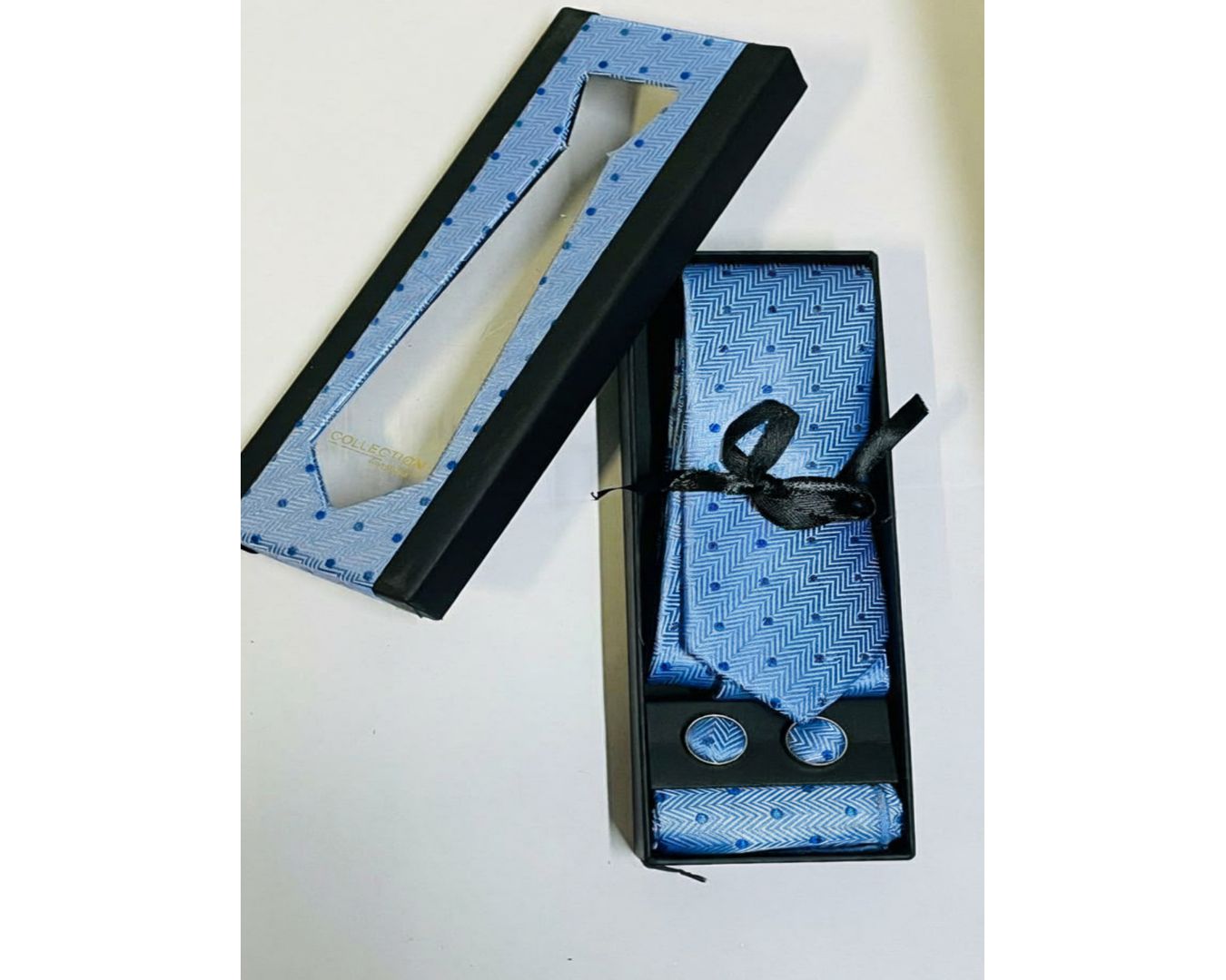Caixa com Gravata - azul com bolinhas