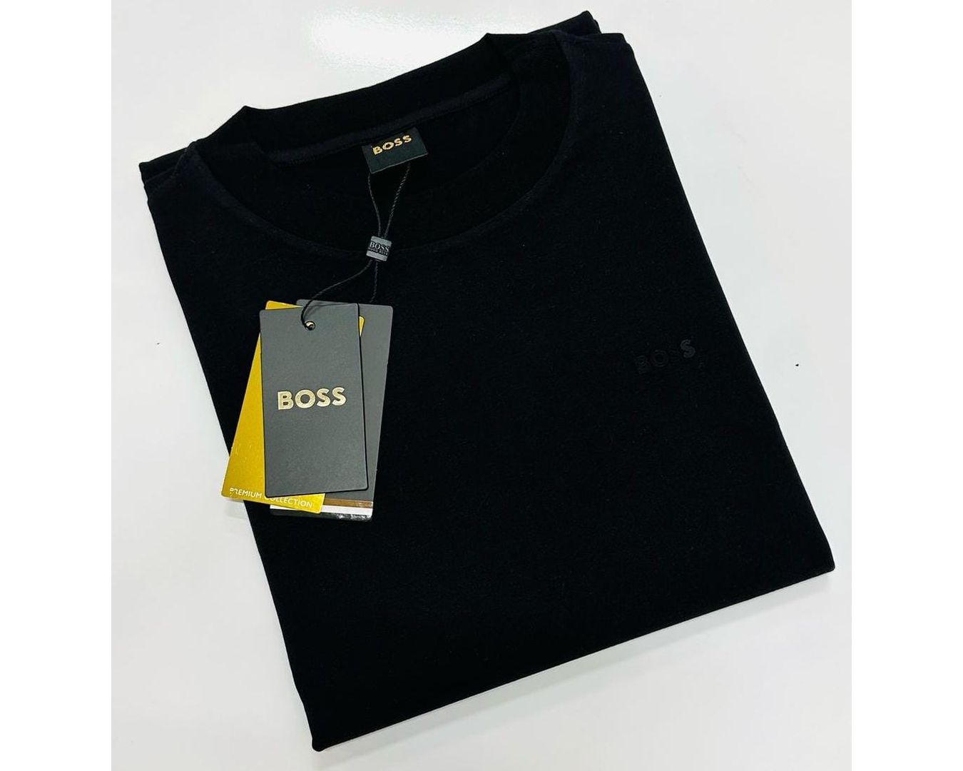 Camiseta Hugo BosS - Preto - Egipcia
