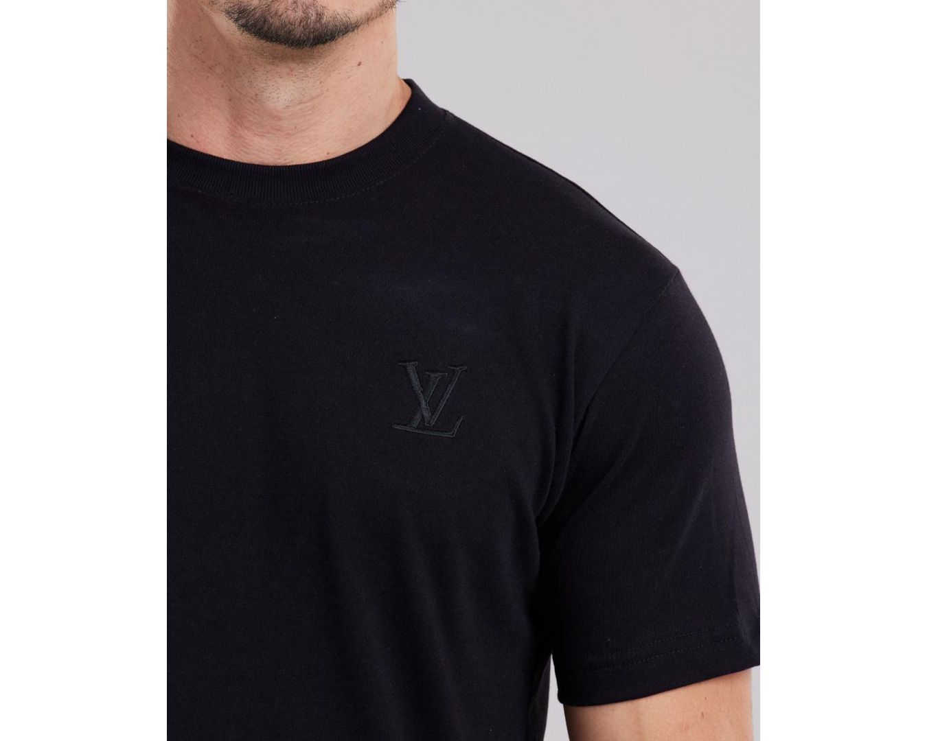 Camiseta Louis Vuitton - Preta 