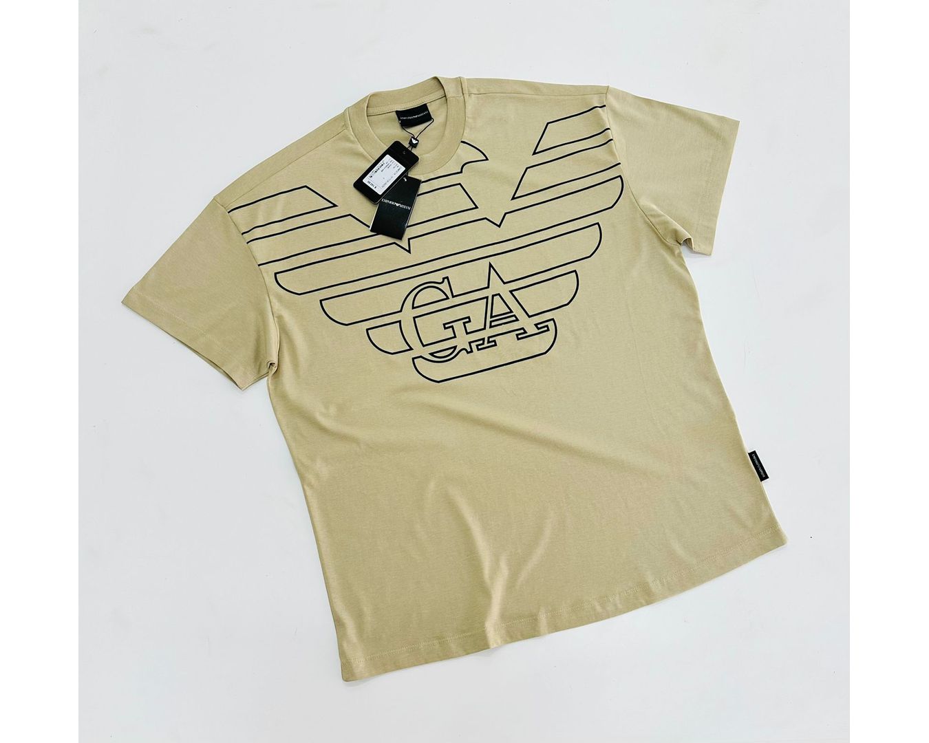 Camiseta Armani - Oversized