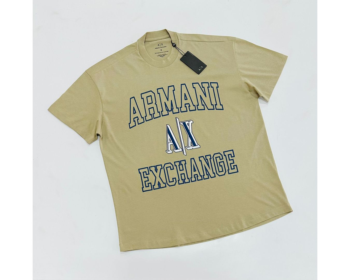 Camiseta Armani - Oversized