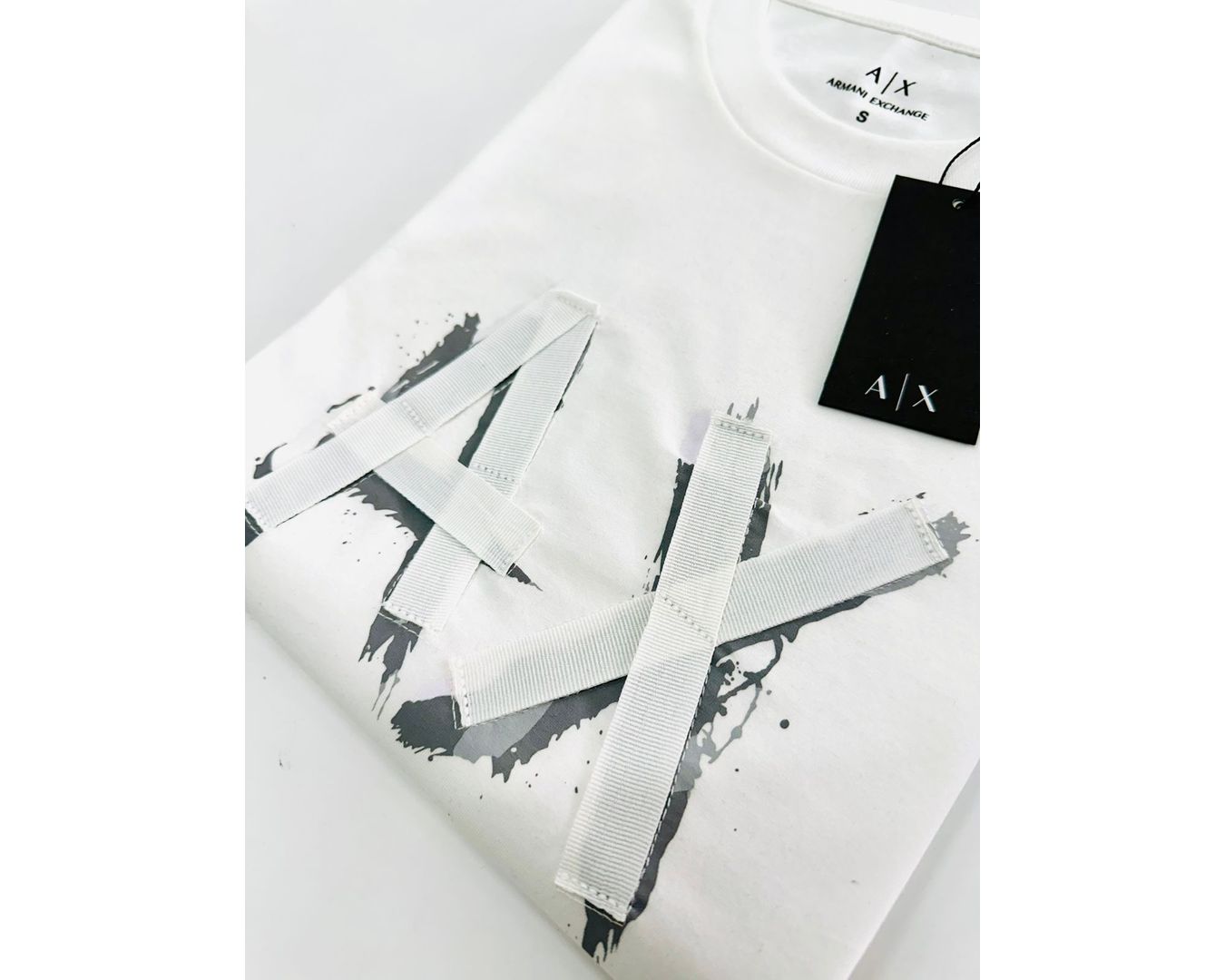 Camiseta Armani 