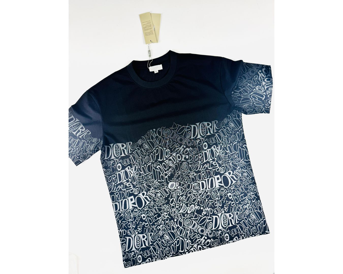 Camiseta Louis Vuitton - Importada