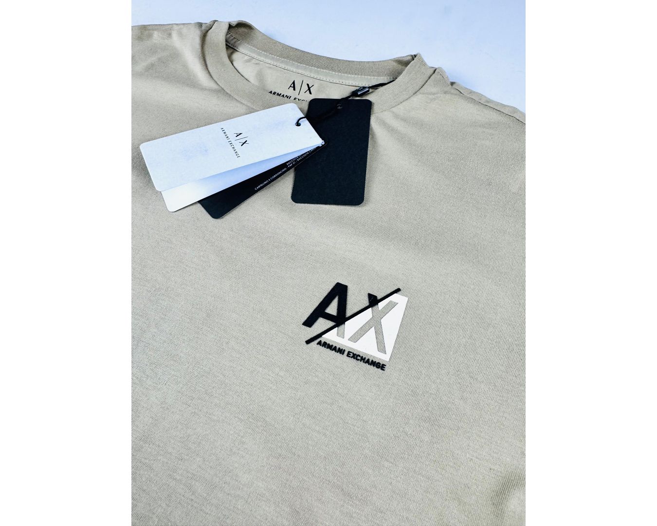 Camiseta Armani 