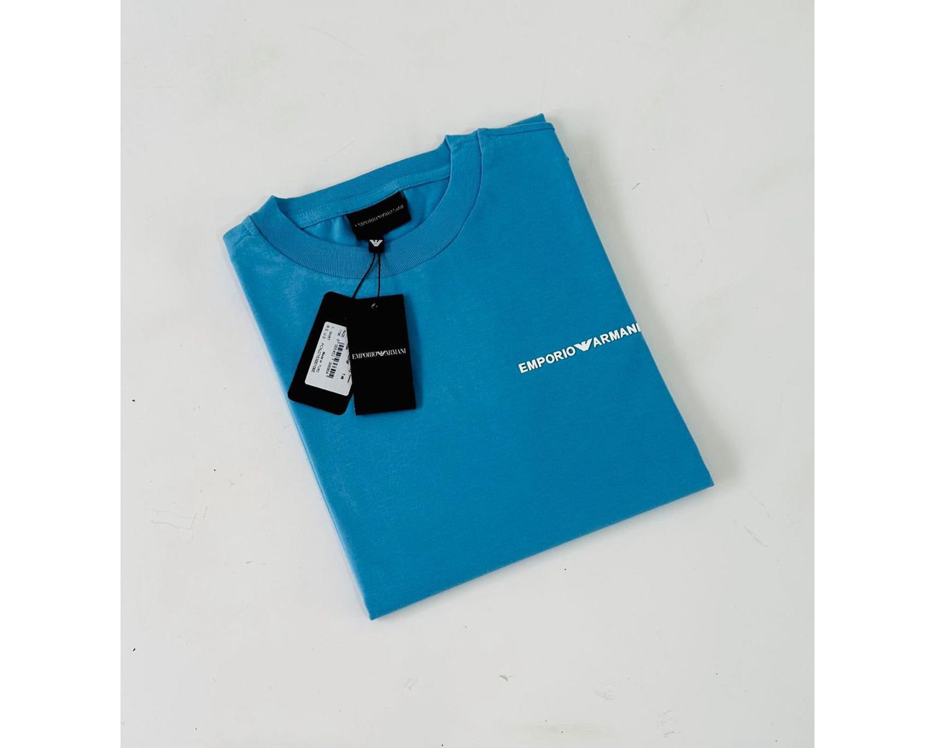 Camiseta Armani 