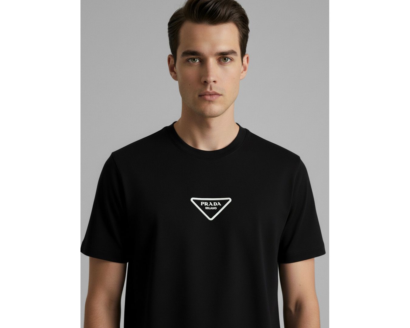 Camiseta Prada - Preta - Chinesa