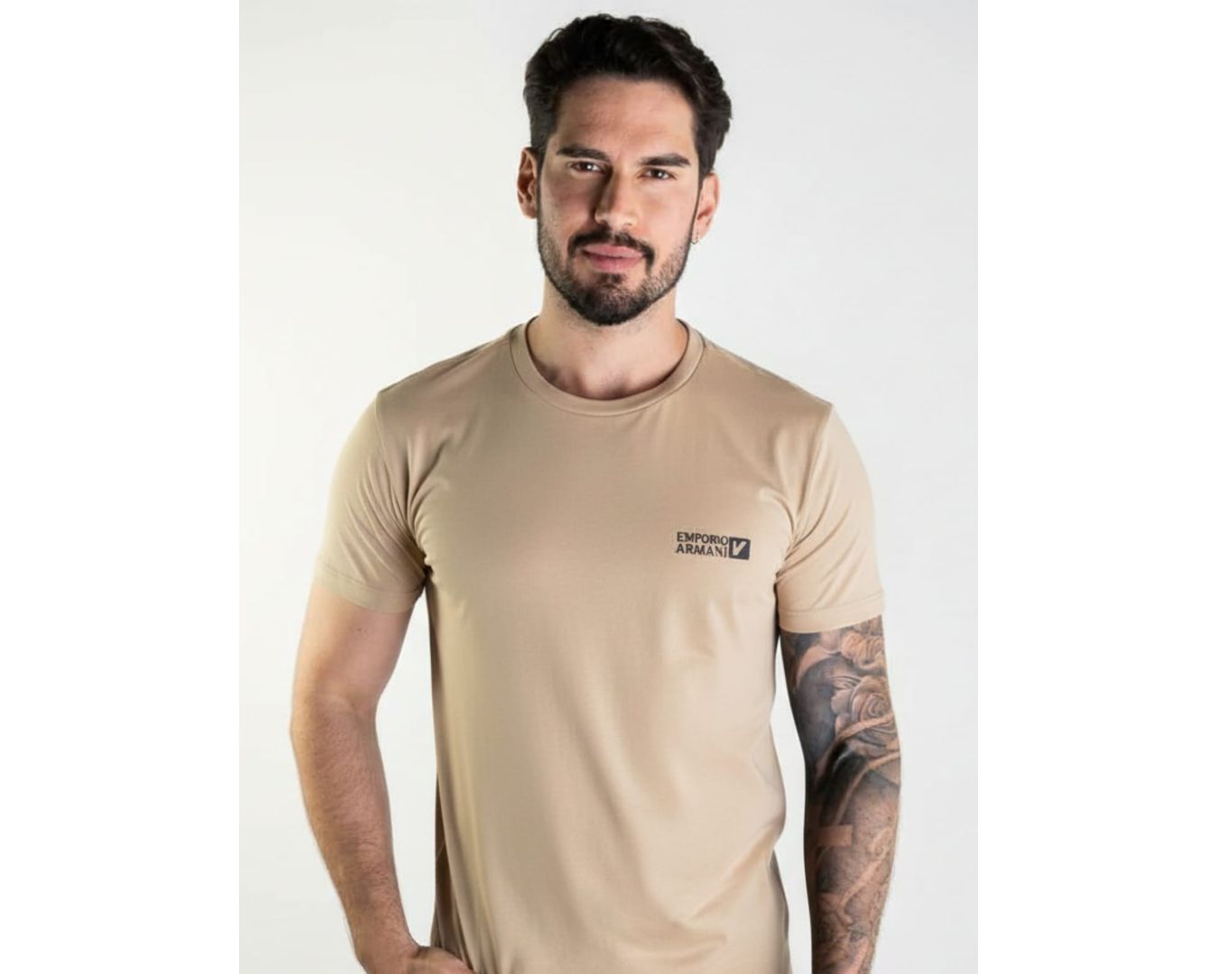 Camiseta Básica Armani - Bege- Egipcia