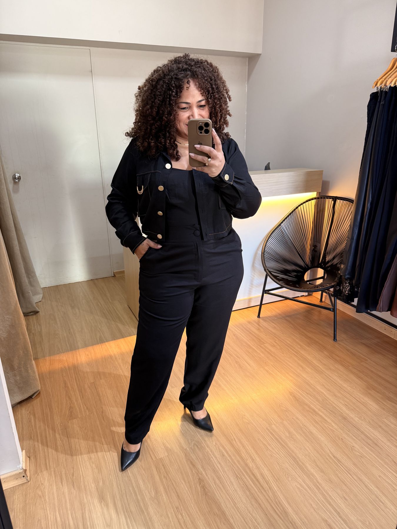 CALÇA RETA PRETA - DIVAS VOGA - Di Miranda Curvy