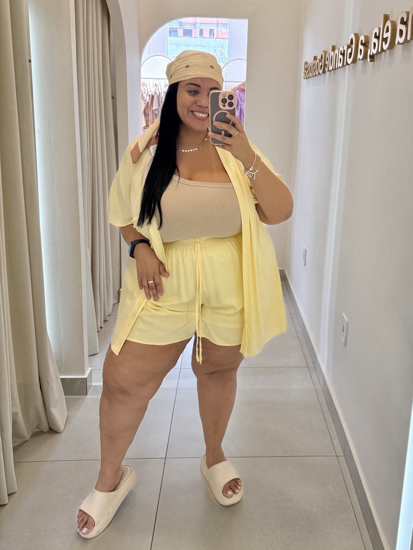CONJUNTO KIMONO COM SHORT - AMARELO MANTEIGA - Di Miranda Curvy