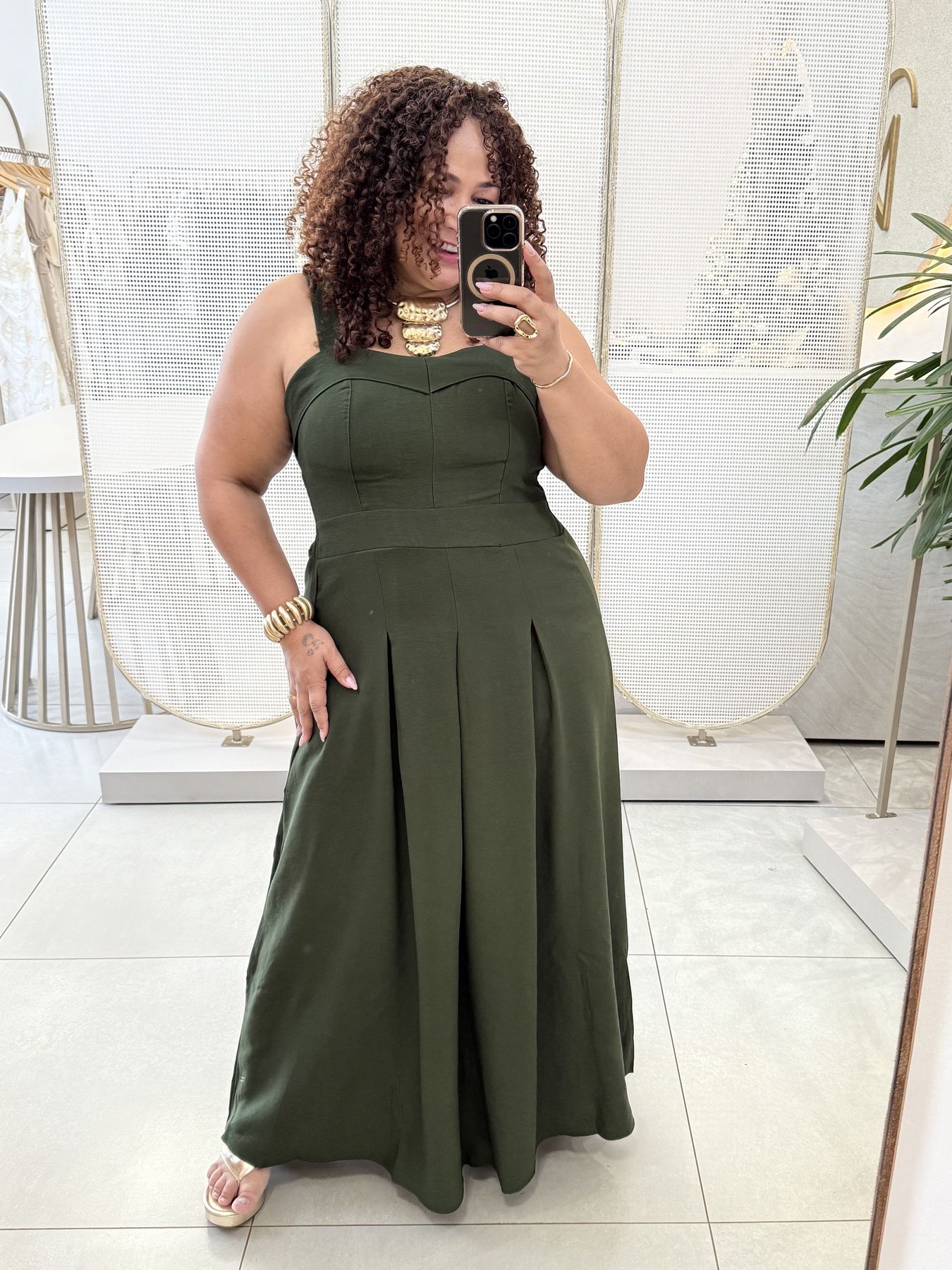 VESTIDO VALENTINA - VERDE MILITAR - Di Miranda Curvy