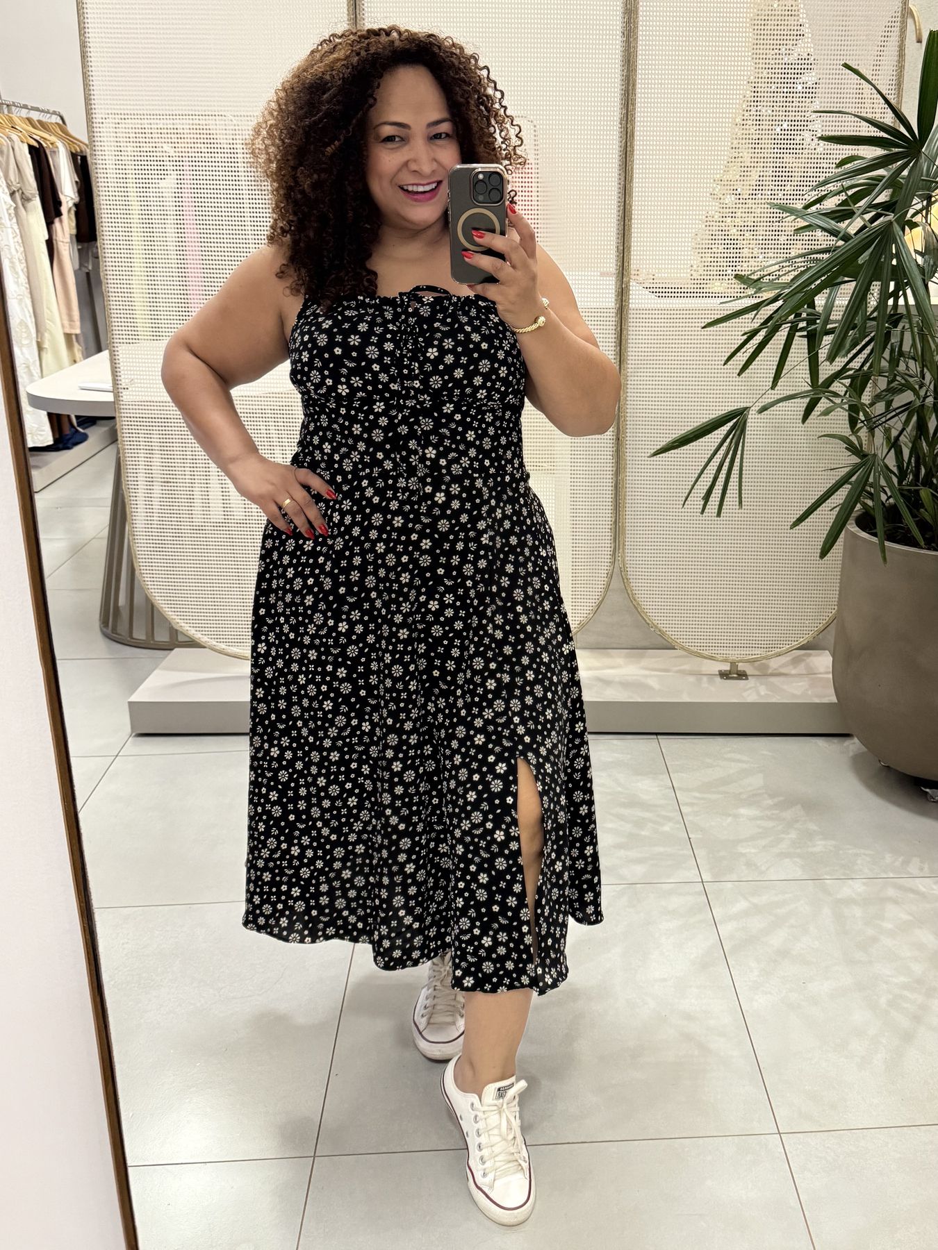 VESTIDO FABI - FLORAL PRETO - Di Miranda Curvy