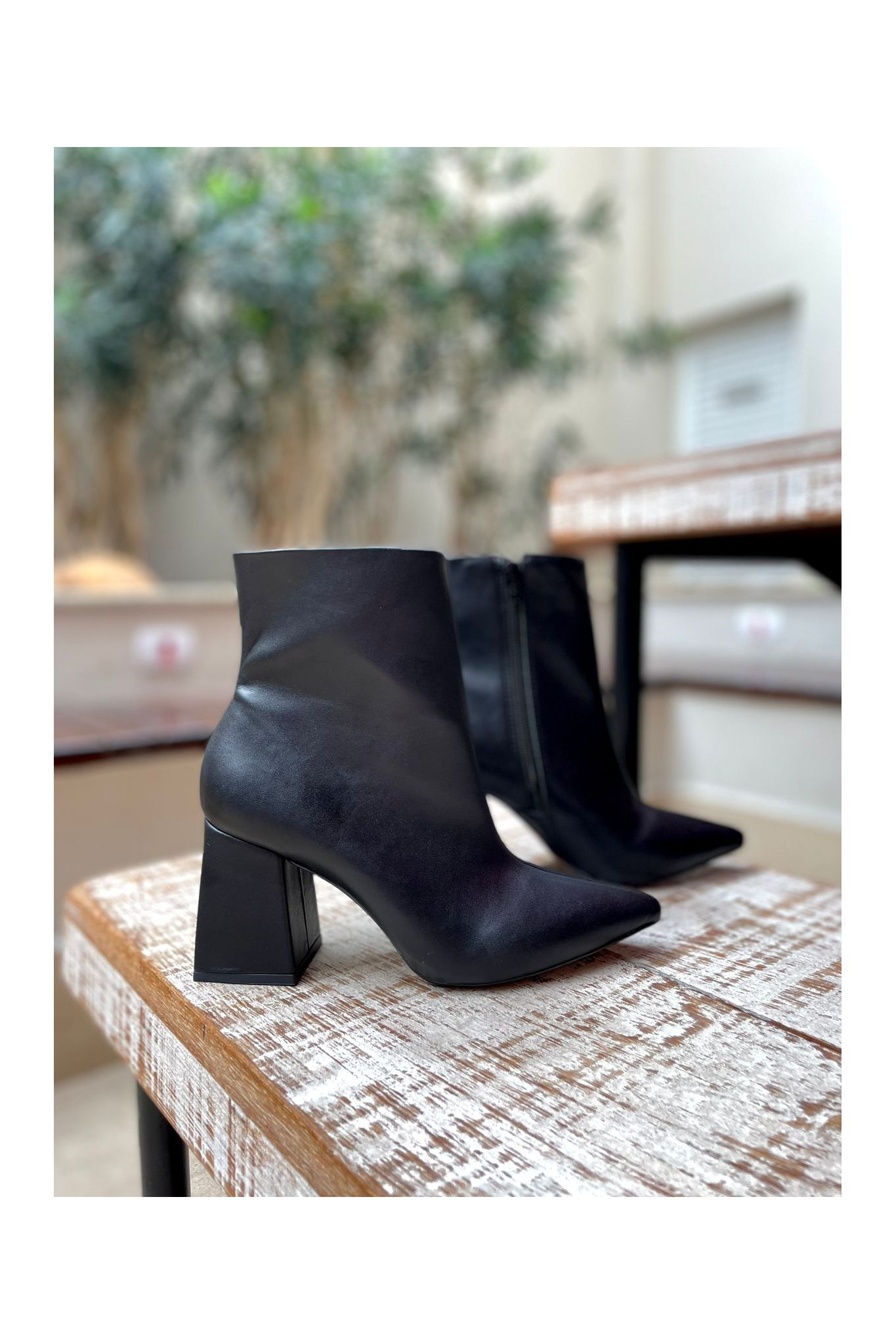 Bota Mait Preta AMAVIE SAPATOS