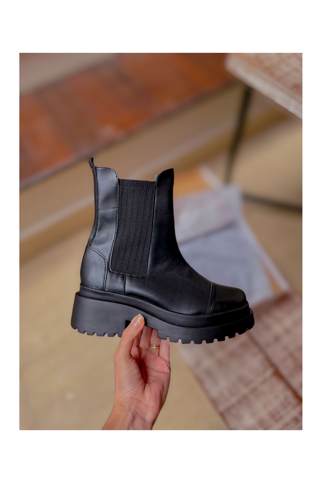 Coturno Valen Preto