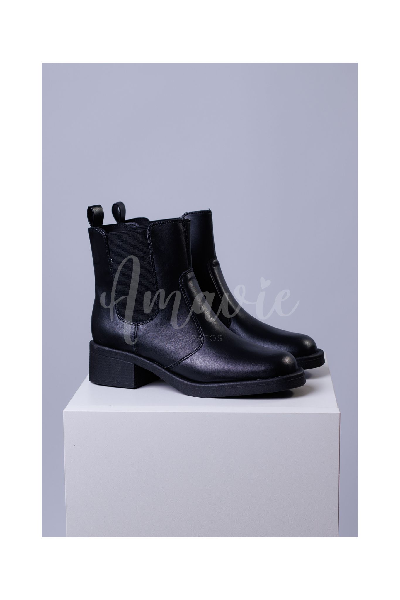 Coturno Chelsea Alyssa Preto