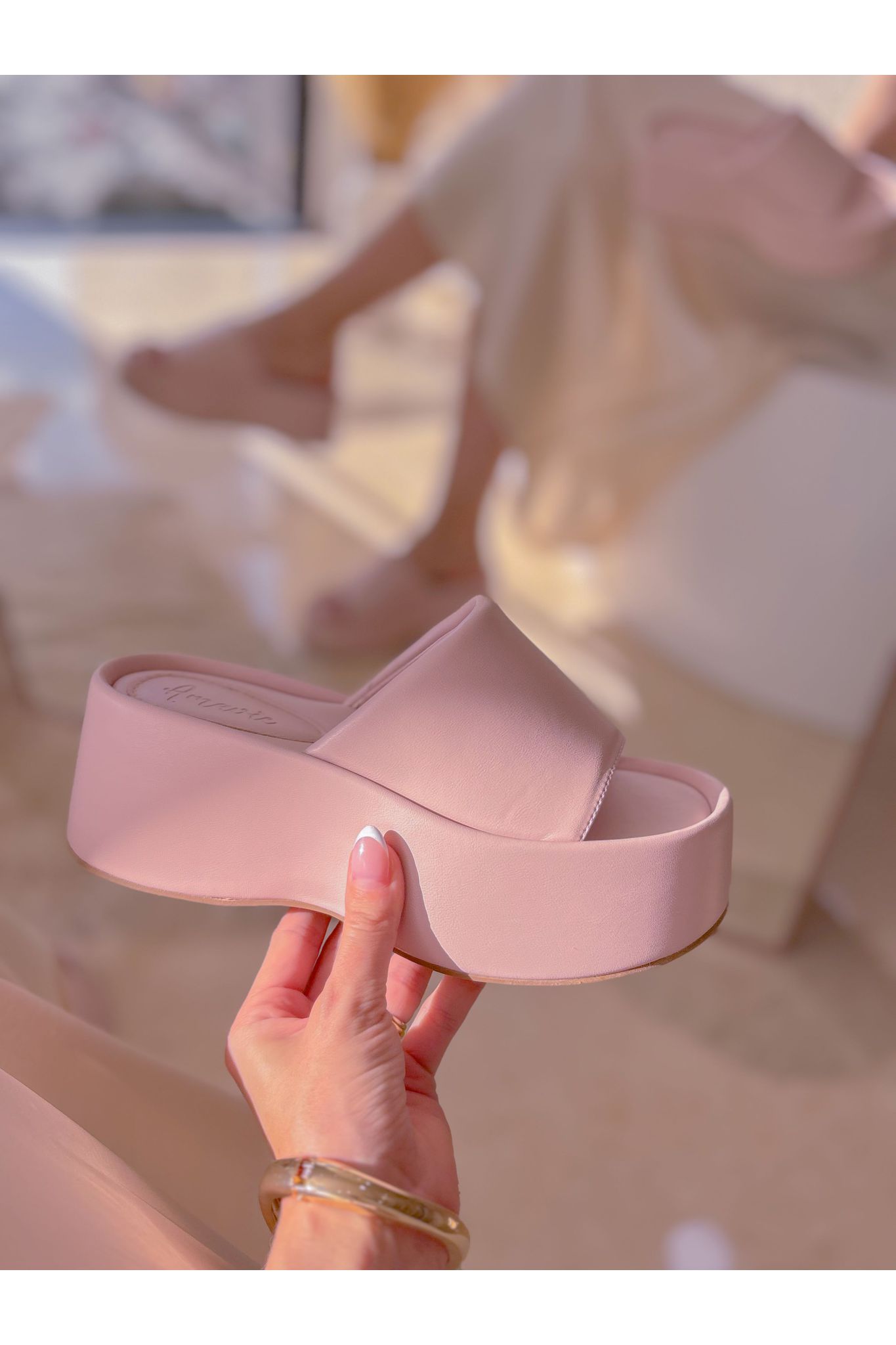 Flat Betânia Rosa Candy